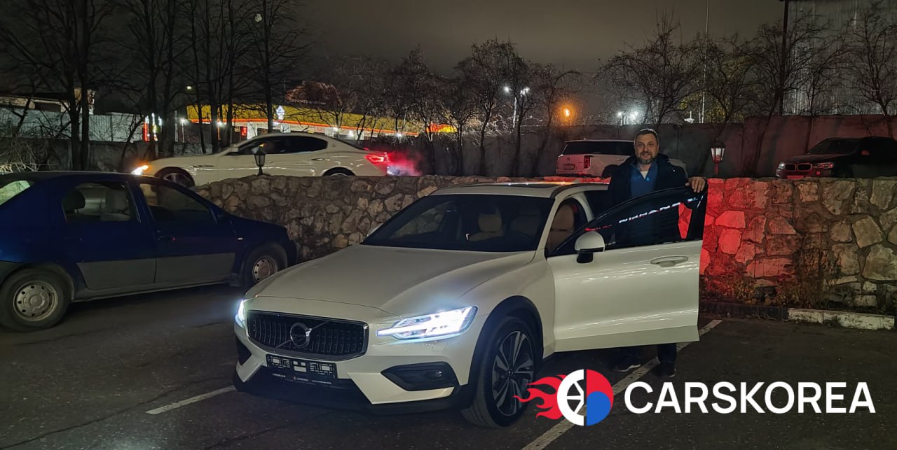 Volvo V60 Cross-Country II T5 Pro AWD, 2020 из Кореи — отзыв клиента 