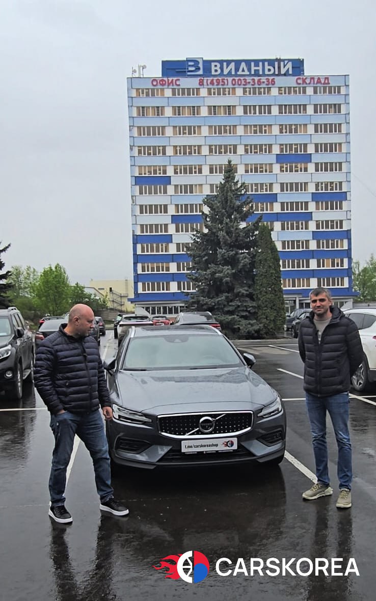 Volvo V60 II B5 Pro AWD, 2021 из Кореи — отзыв клиента 